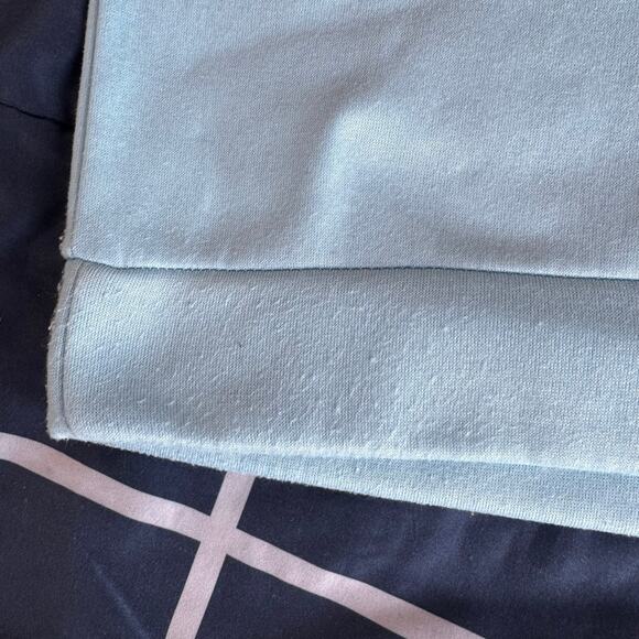 Light Blue Hallmark Christmas Sweatshirt Women’s Large 100% Cotton - Picture 4 of 10